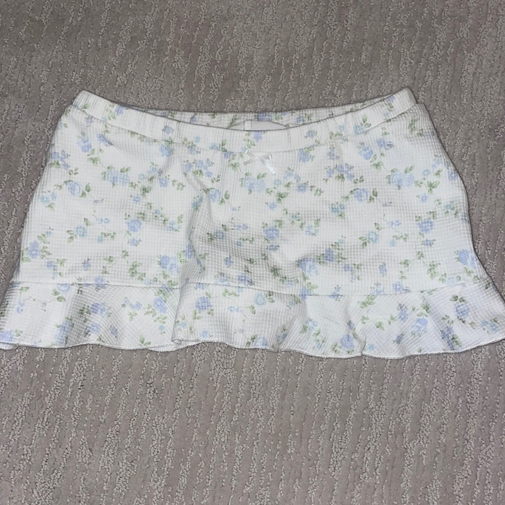 Edikted mini skirt white with flowers xs